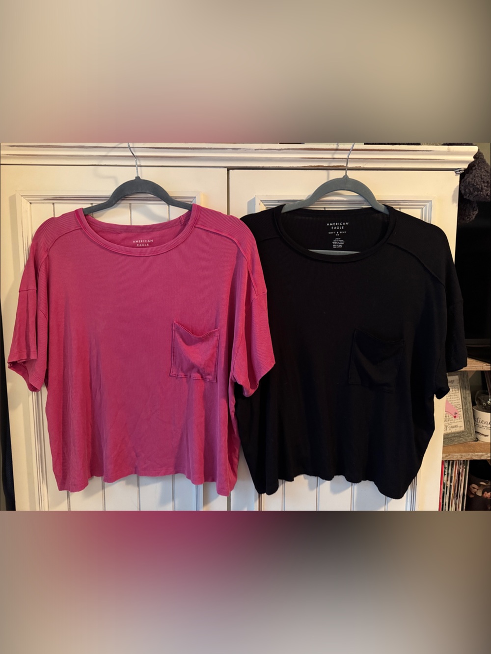 American Eagle Outfitters Magenta and Black Short Sleeve Pocket Tees